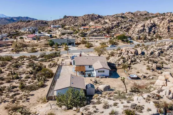 6295 Avila RD, Yucca Valley, CA 92284