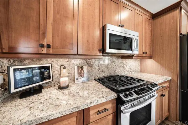 27636 Mountain Meadow RD, Escondido, CA 92026
