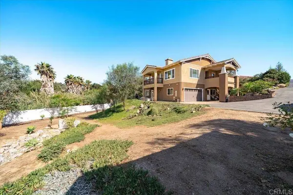 27636 Mountain Meadow RD, Escondido, CA 92026