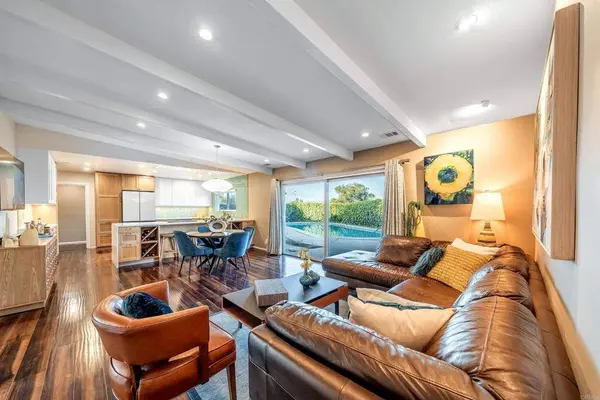 1920 Bernardo AVE, Escondido, CA 92025