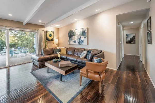 4155 Executive DR #E111, La Jolla, CA 92037