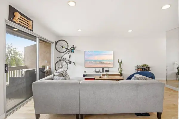 4226 La Pinata WAY #226, Oceanside, CA 92057