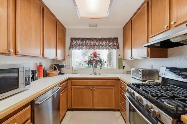 1832 Loreto, Escondido, CA 92027