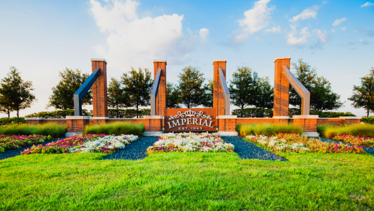 Newer homes in Imperial Sugar Land TX