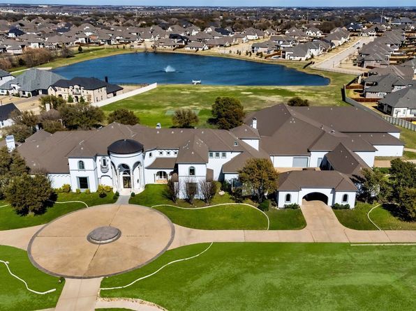 Luxury estate home in Prosper Texas