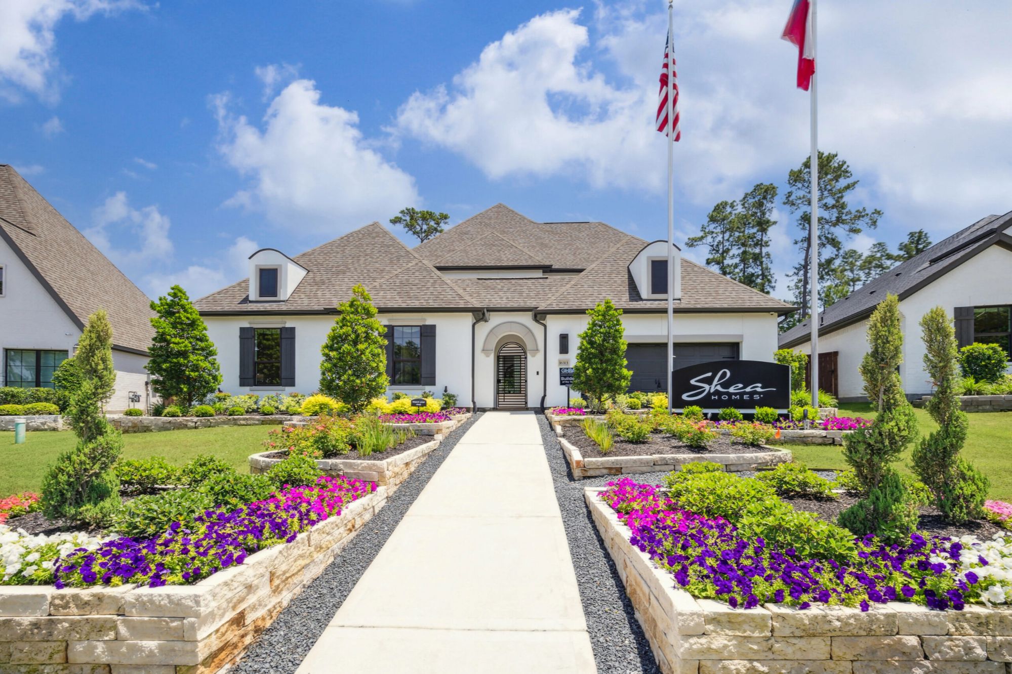 Shea Homes model home in Evergreen, a new master-planned community in Conroe, Texas, featuring modern home designs and family-friendly amenities.