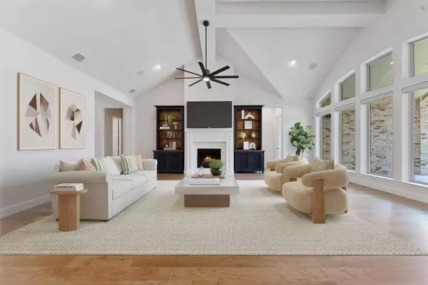 8215 Jones Gap LN, Porter, TX 77365