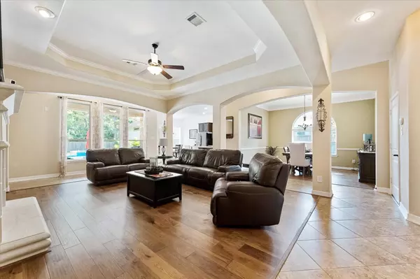 17710 Country Meadow LN, Magnolia, TX 77355