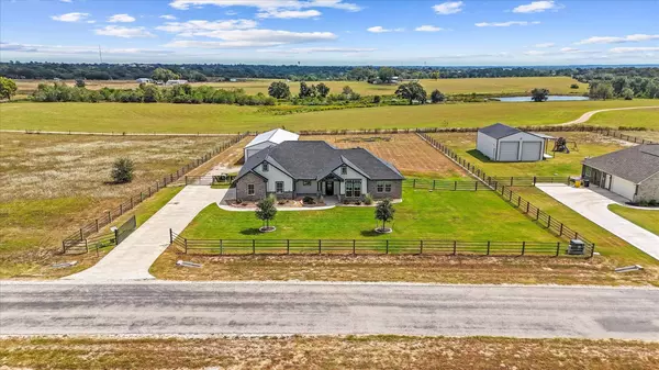 153 Randi Road, Bellville, TX 77418