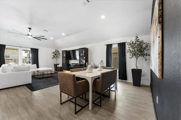 8419 Jetty Glen DR, Cypress, TX 77433