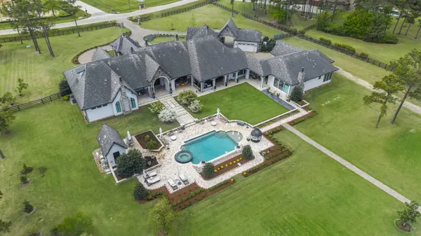 5 Willowcreek Ranch RD, Tomball, TX 77377