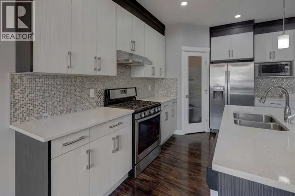 395 Bayview Way SW, Airdrie, AB T4B4G1