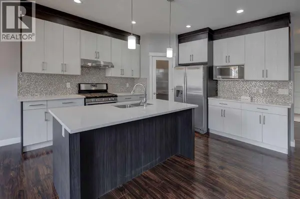 395 Bayview Way SW, Airdrie, AB T4B4G1