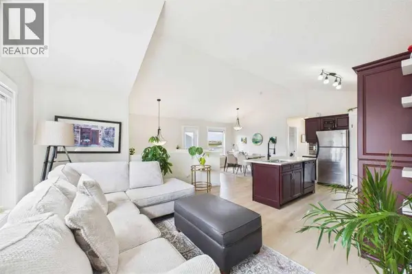 132 Oswald Close, Red Deer, AB T4P0C1