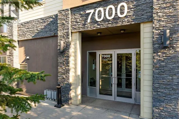 7202, 403 Mackenzie Way SW