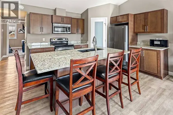 2781 Chinook Winds Drive SW, Airdrie, AB T4B3S5