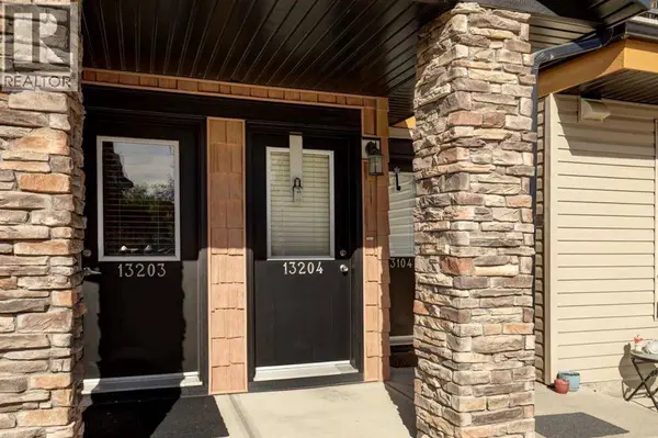 2781 Chinook Winds Drive SW, Airdrie, AB T4B3S5