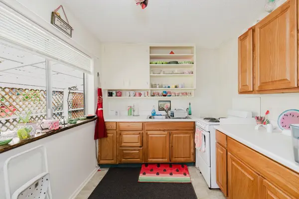 1135 Callahan Dr #A & B, Bremerton, WA 98310-4631
