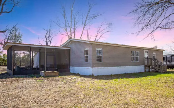 24080 85TH ROAD, Obrien, FL 32071
