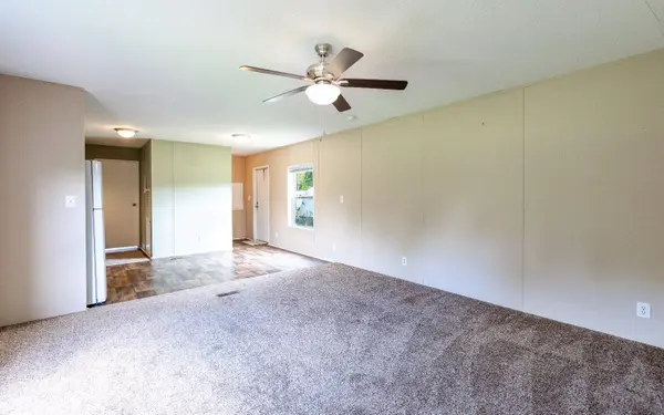 8604 ADAMS ROAD, Wellborn, FL 32094