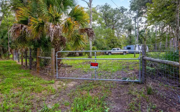 143 SE YEARLING RD, Mayo, FL 32066