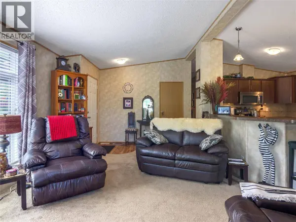 1340 Hwy 3A HWY #13, Keremeos, BC V0X1N4