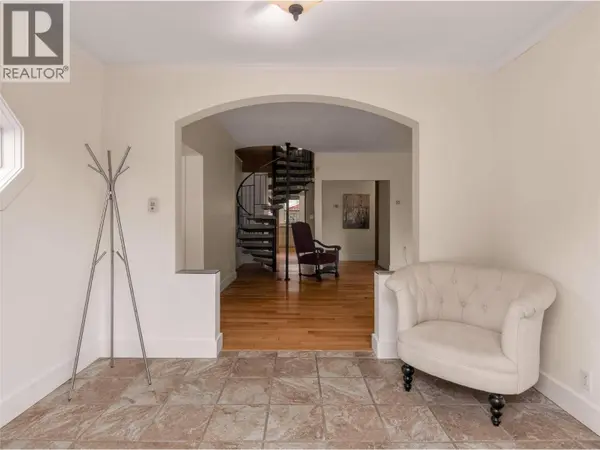 410 Upper Bench Road N, Penticton, BC V2A8T4