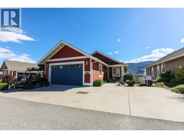 2450 RADIO TOWER RD #204, Oliver, BC V0H1T1
