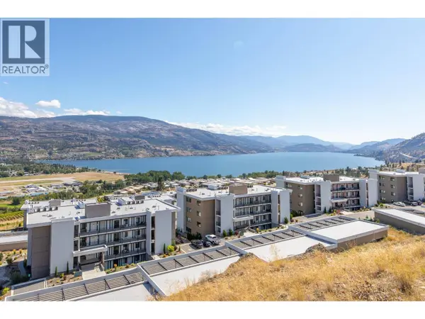 700 VISTA PARK #712, Penticton, BC V2A0B2