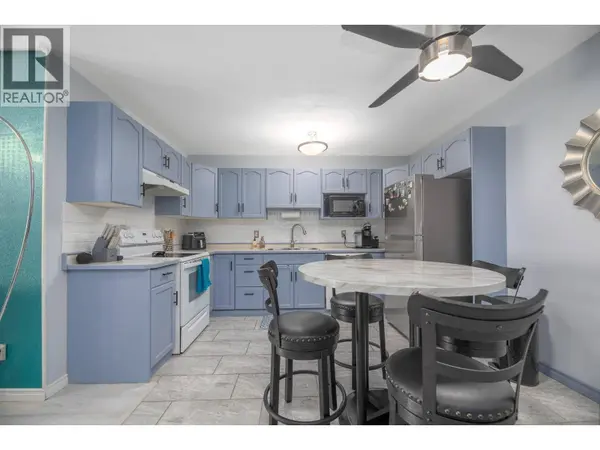 865 Main ST #204, Penticton, BC V2A5E3