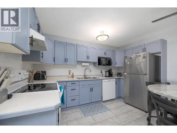 865 Main ST #204, Penticton, BC V2A5E3