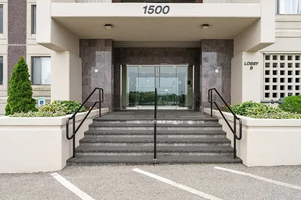 1500 Worcester Road #624, Framingham, MA 01702