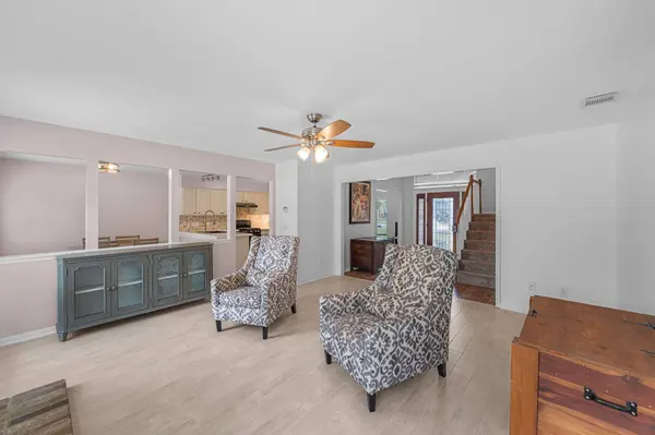 8831 Bent Spur LN, Houston, TX 77064