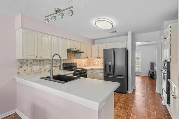 8831 Bent Spur LN, Houston, TX 77064