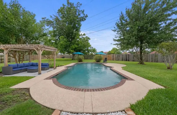 8831 Bent Spur LN, Houston, TX 77064