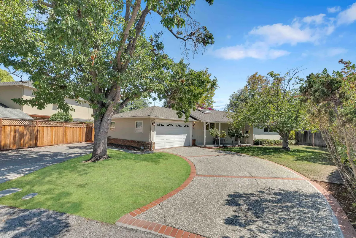 1249 Marilyn Ct, Mountain View, CA 94040-3001
