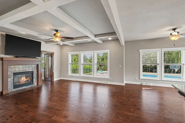 N63W13412 Hummingbird Way, Menomonee Falls, WI 53051-8328