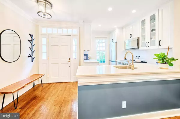 651 S COLUMBUS ST, Alexandria, VA 22314