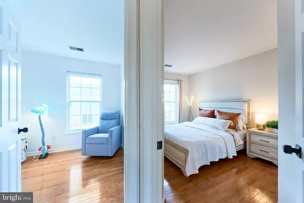 6570 OSPREY POINT LN, Alexandria, VA 22315