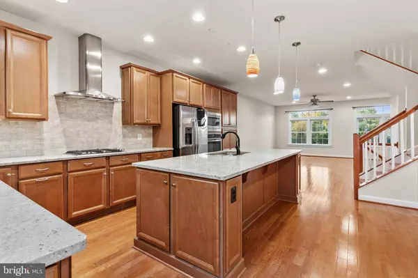 13693 NEIL ARMSTRONG AVE, Herndon, VA 20171