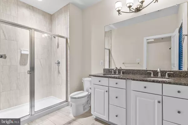 13693 NEIL ARMSTRONG AVE, Herndon, VA 20171