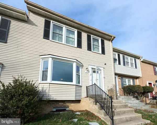 5 BRIARSTONE LN, Gaithersburg, MD 20877