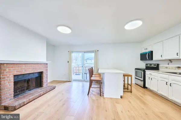 5 BRIARSTONE LN, Gaithersburg, MD 20877