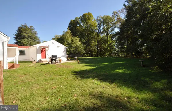 3533 WOODBURN RD, Annandale, VA 22003