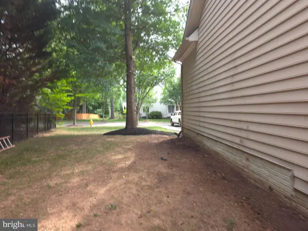 15814 DUNBARS SAWMILL DR, Haymarket, VA 20169