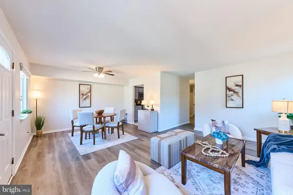 3815 BURLINGAME PL #33E, Alexandria, VA 22309