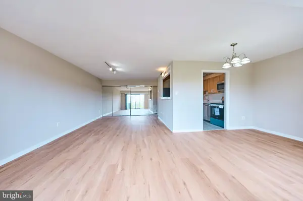 3101 S MANCHESTER ST #712, Falls Church, VA 22044