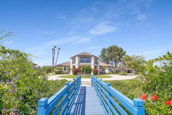 8445 Roseland Avenue, Moorpark, CA 93021