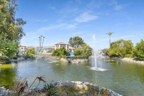 8445 Roseland Avenue, Moorpark, CA 93021