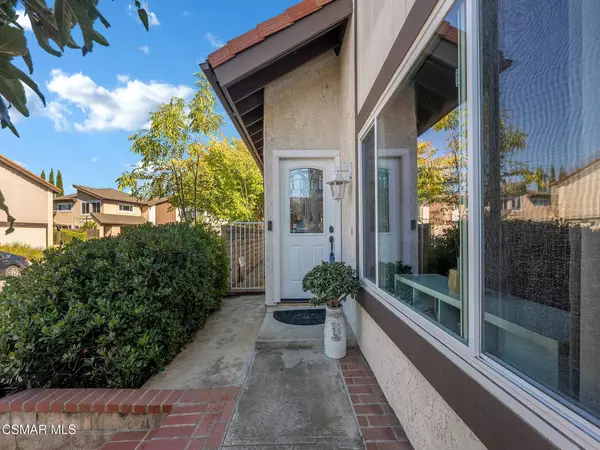 190 Donegal Avenue, Newbury Park, CA 91320